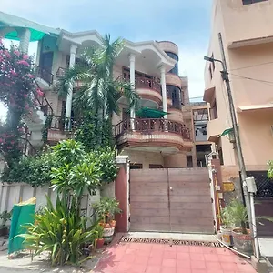 n-homestay-agra.agrahotelsindia.net/