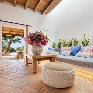 Apartahotel La Masía De Formentera