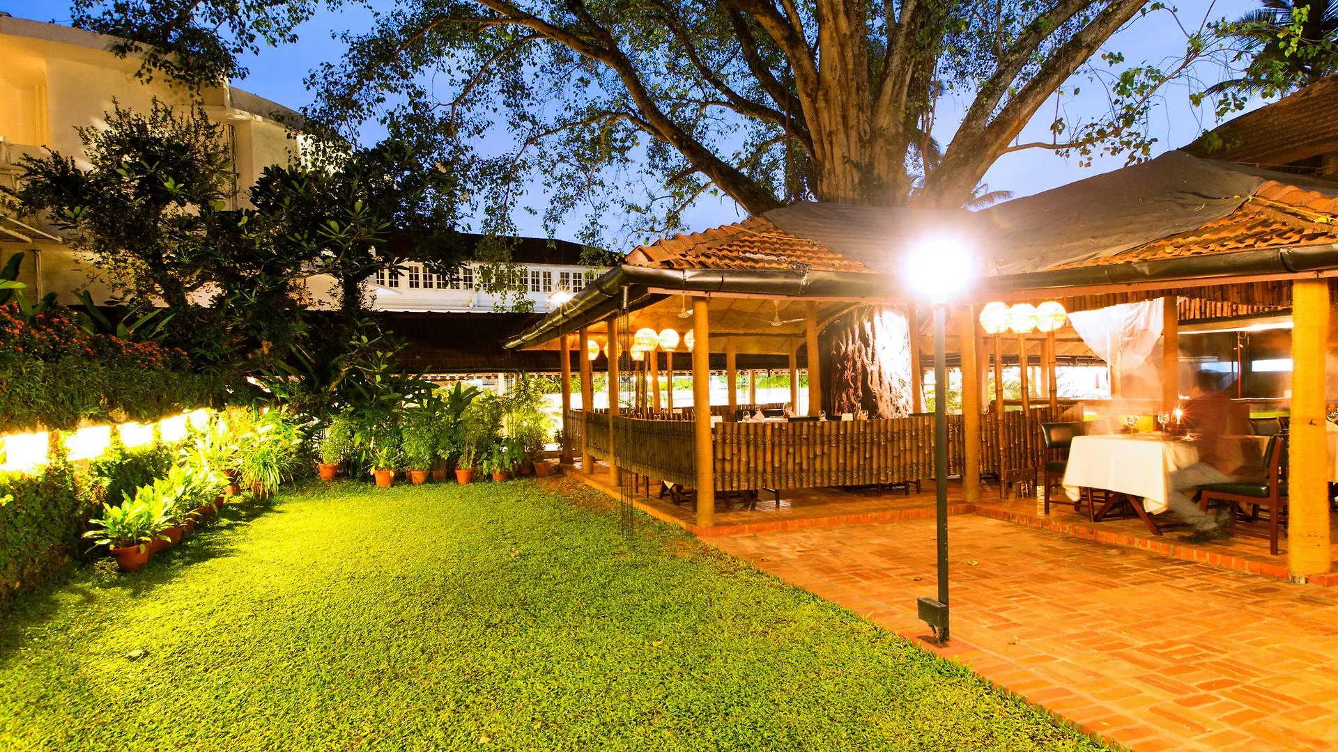 Casino Hotel - Cgh Earth, Cochin Kochi