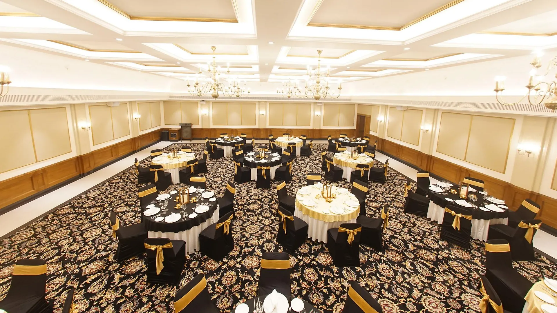 Casino Hotel - Cgh Earth, Cochin Kochi