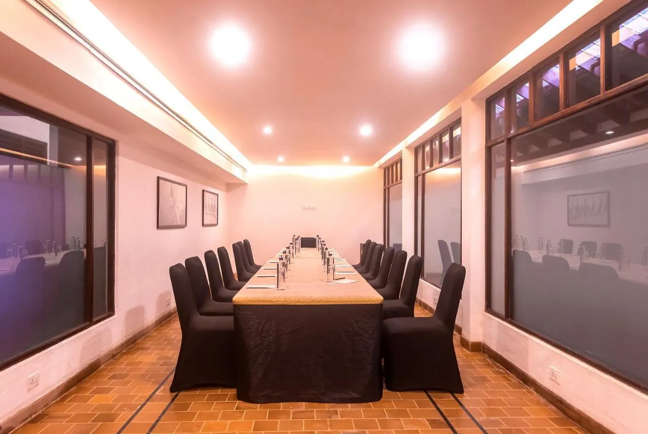 Casino Hotel - Cgh Earth, Cochin Kochi 5*,