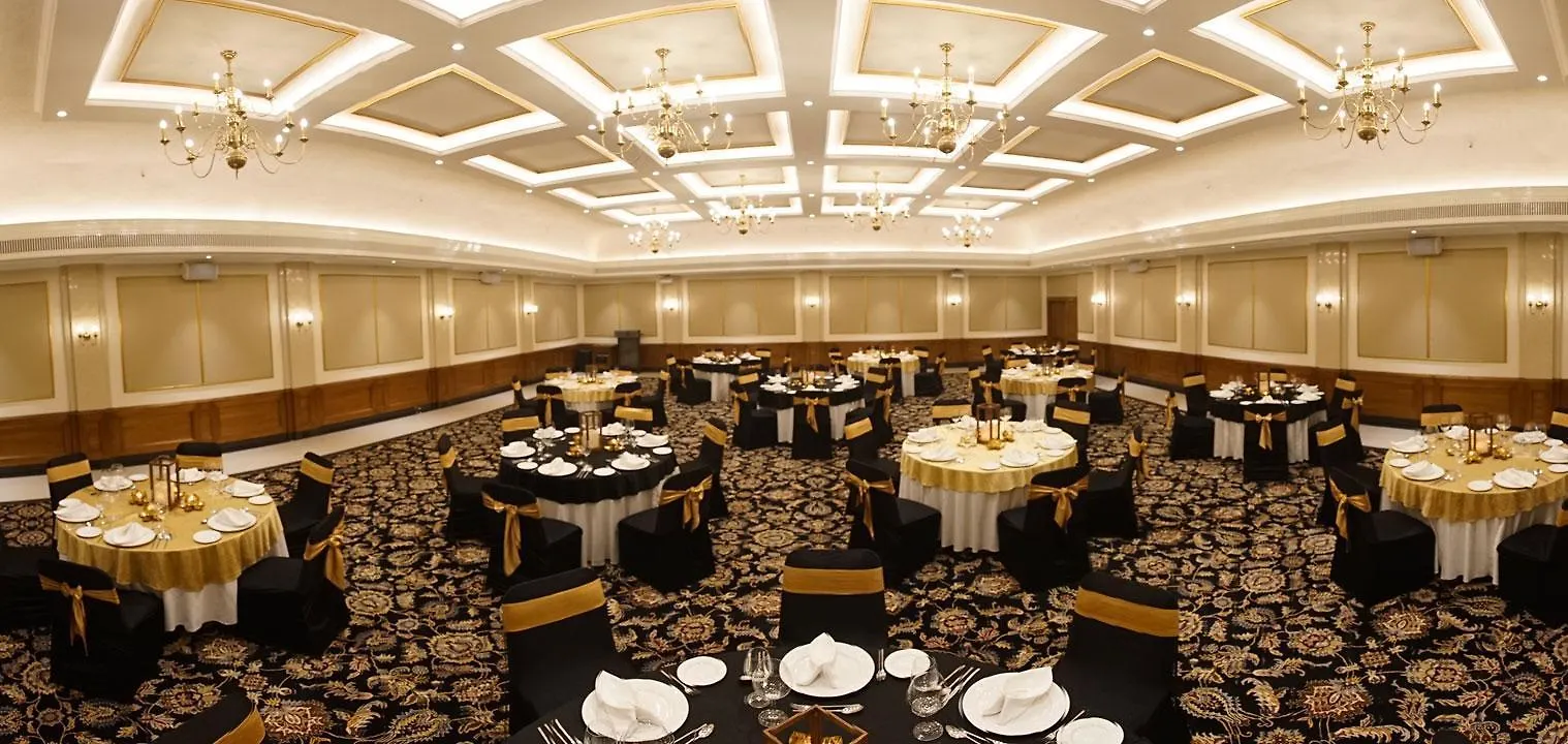 *****  Casino Hotel - Cgh Earth, Cochin Kochi India
